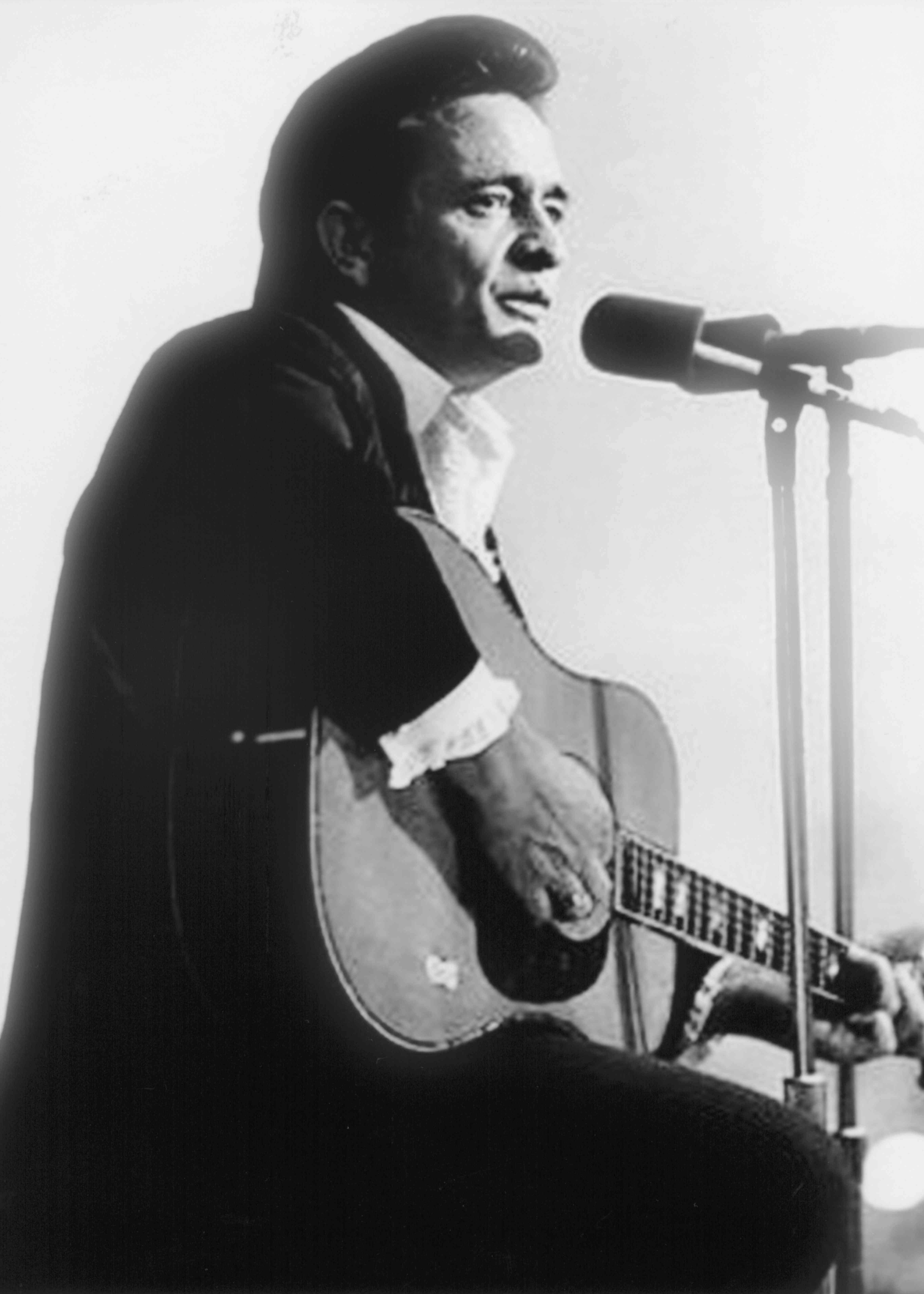 JOHNNY CASH IS BACK